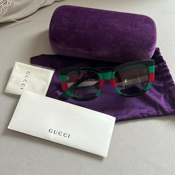 Gucci Sunglasses 🕶️, 💯 Authentic - Picture 1 of 7